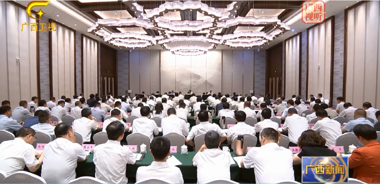 柳州书记：违建轻轨透支人民信任